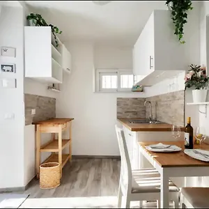  Affittacamere La Casa Di Luna